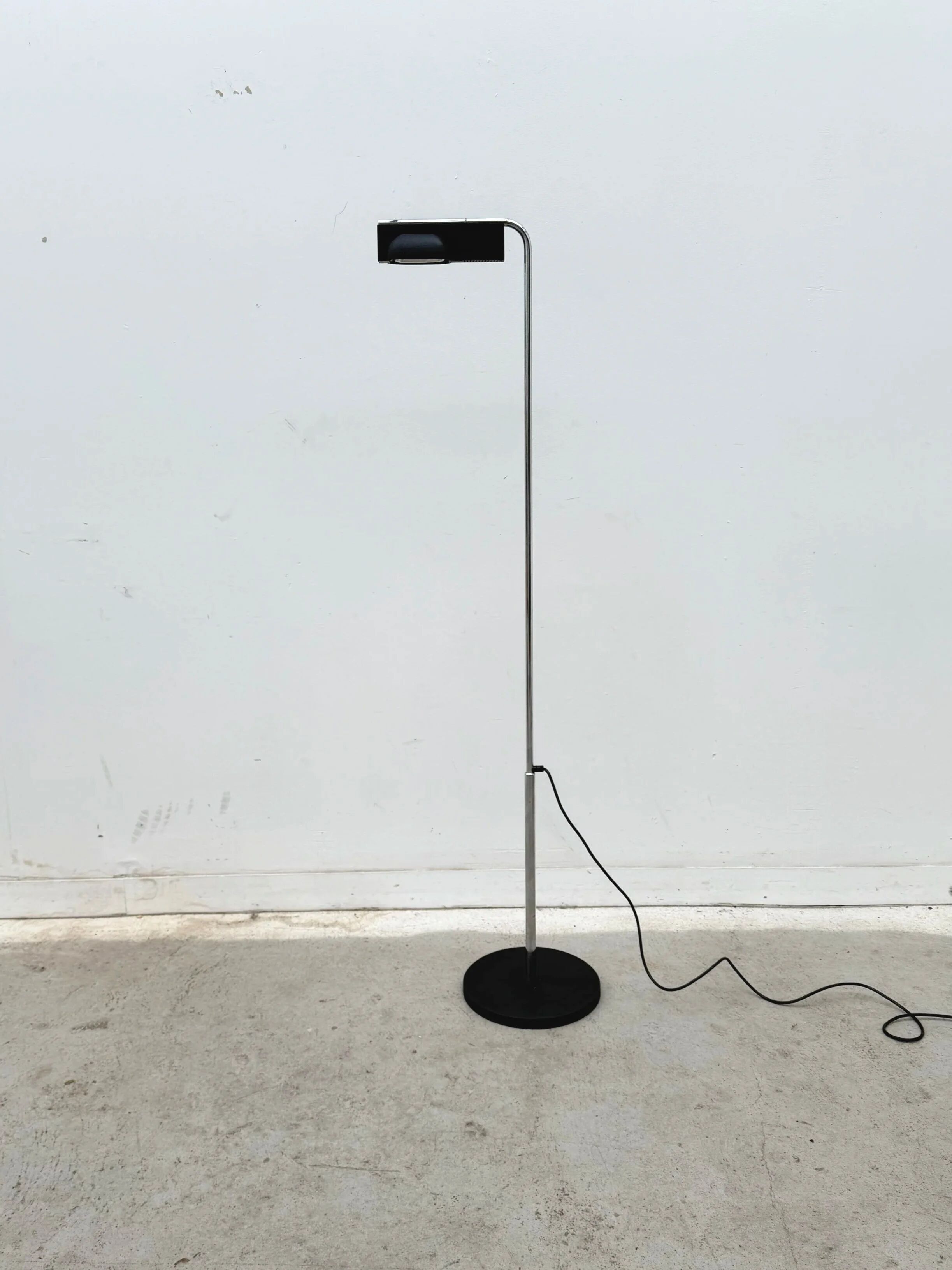 Halogen floor lamp "Camera 500" by Ernesto Gismondi for Artemide, Italy 1970