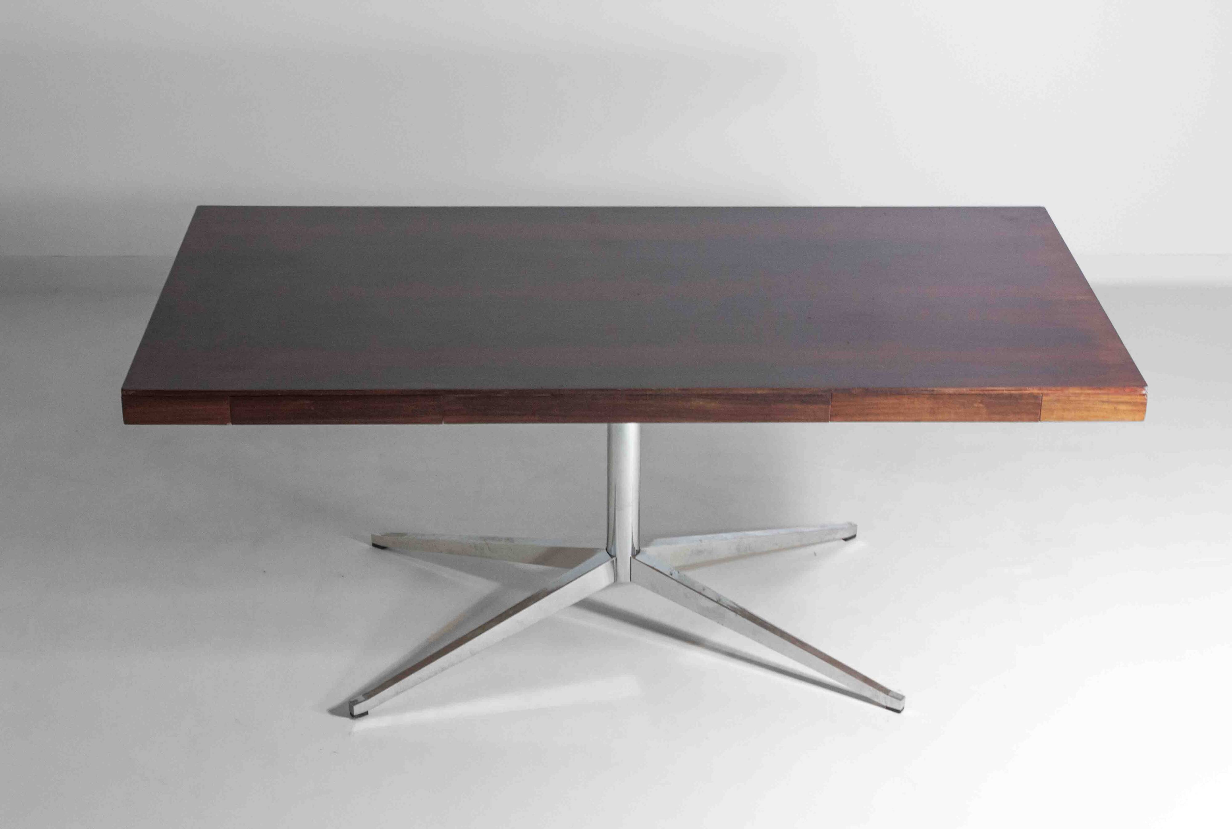 Bureau exécutif en palissandre par Florence Knoll, années 1970