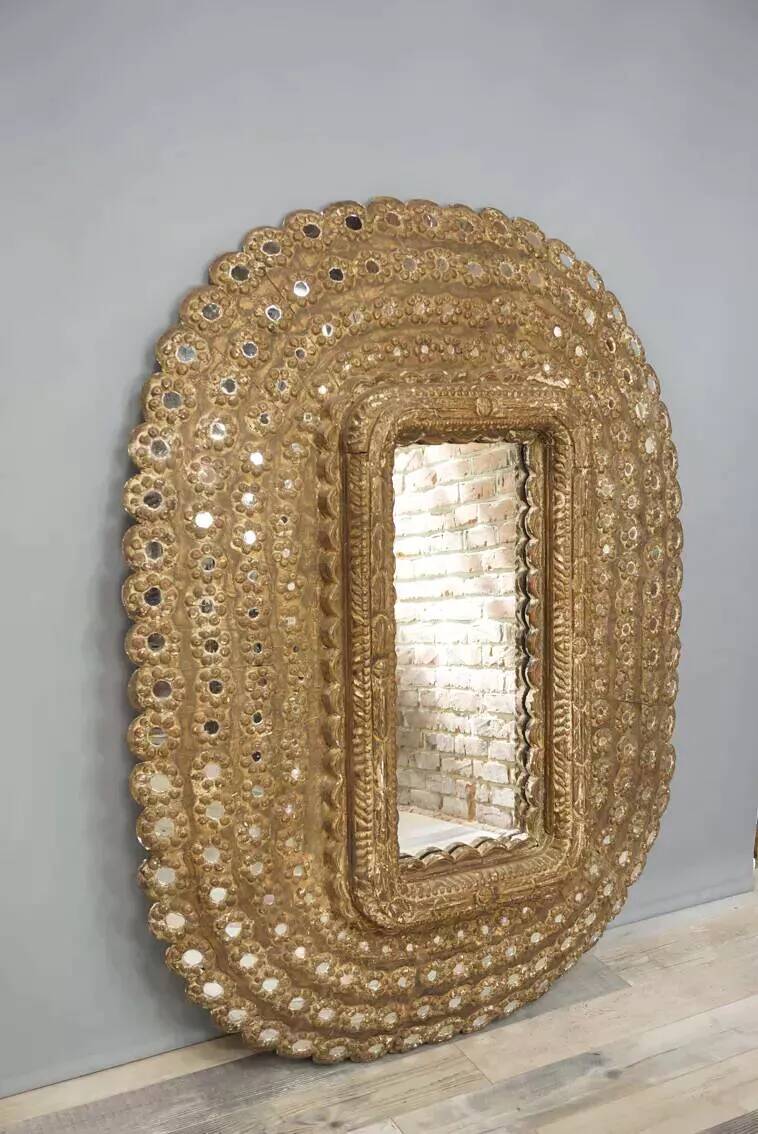 Oval carved wooden mirror 150x101cm