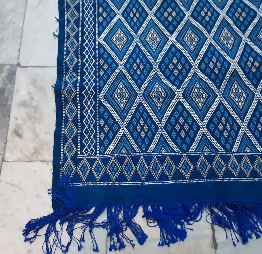 Tapis kilim bleu marocain berbère en laine fait à la main | Selency