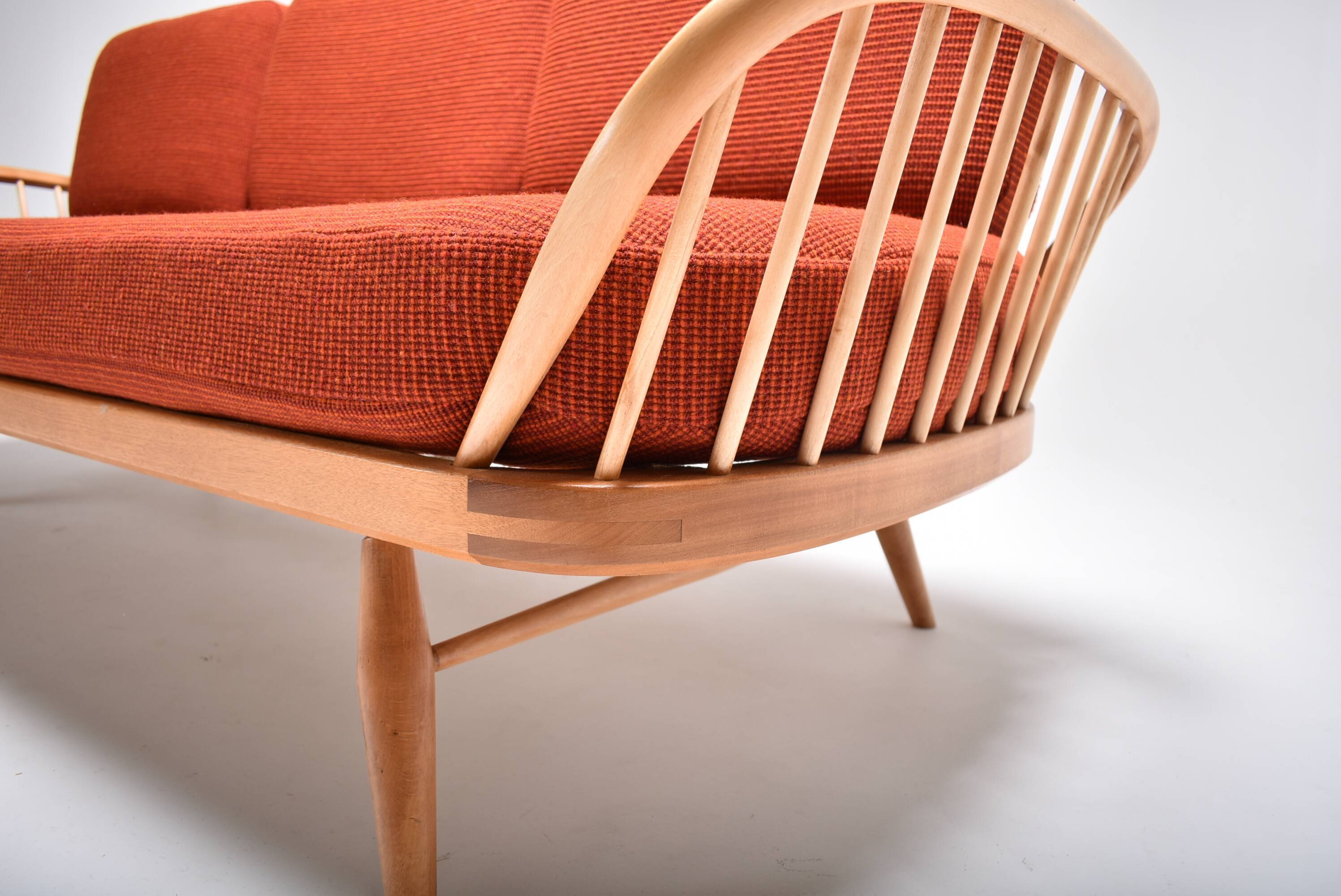 Ercol studio couch Lucian Ercolani bed bench
