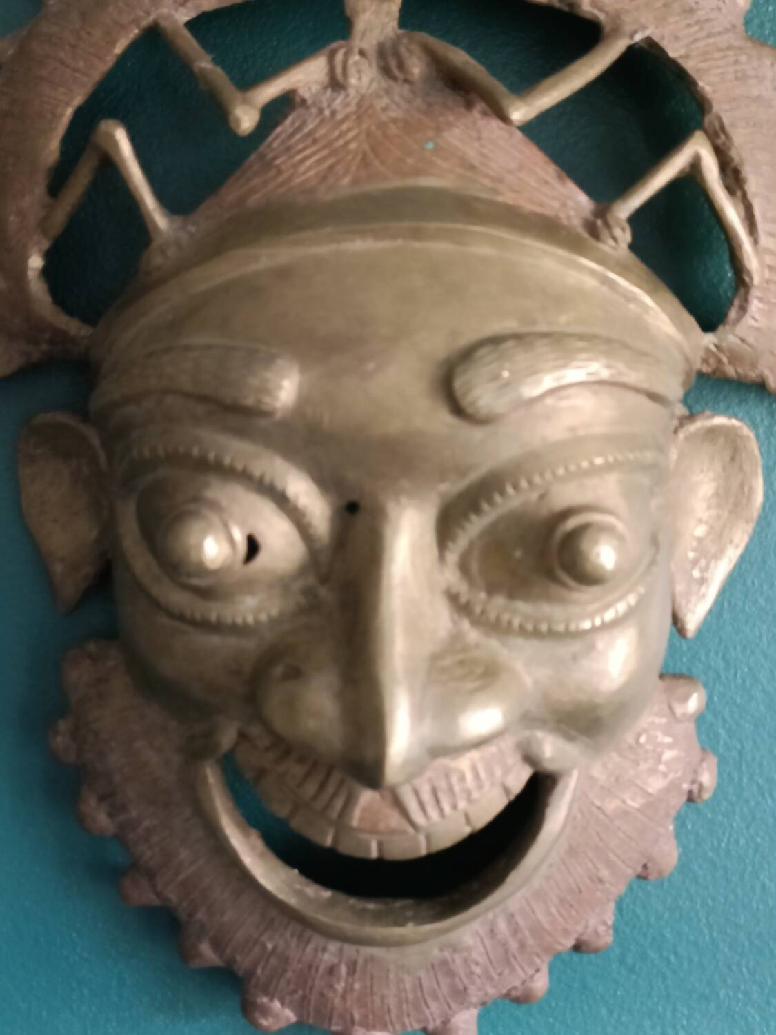 African bronze mask