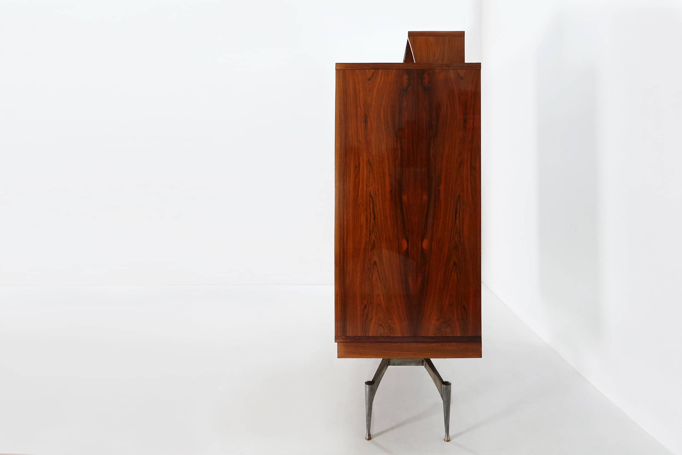 Rare A-geometrically Italian Mid-century cabinet in rosewood, 1960s