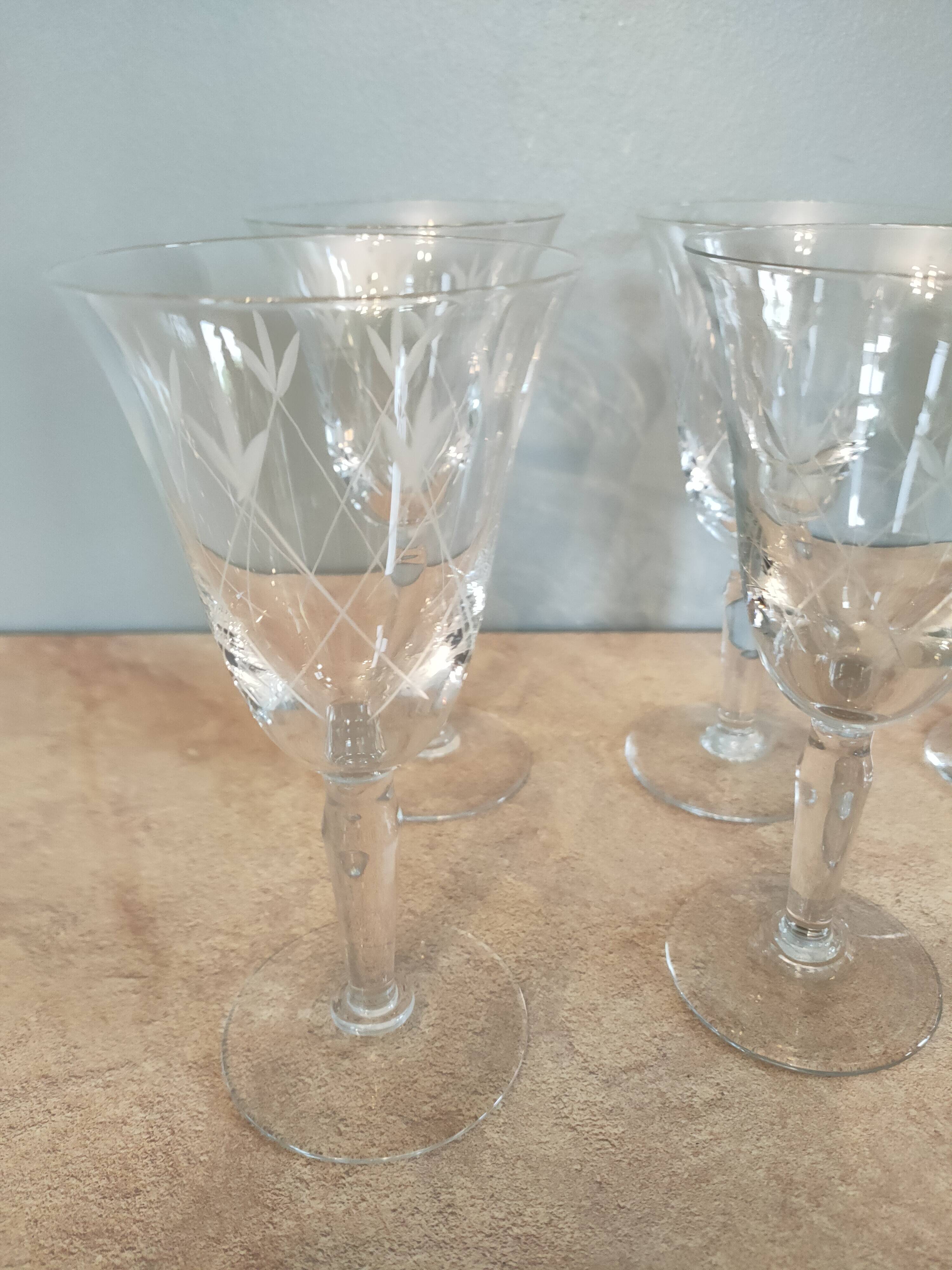 set of 8 wine or water glasses in cut glass