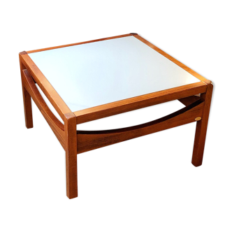 Reversible coffee table