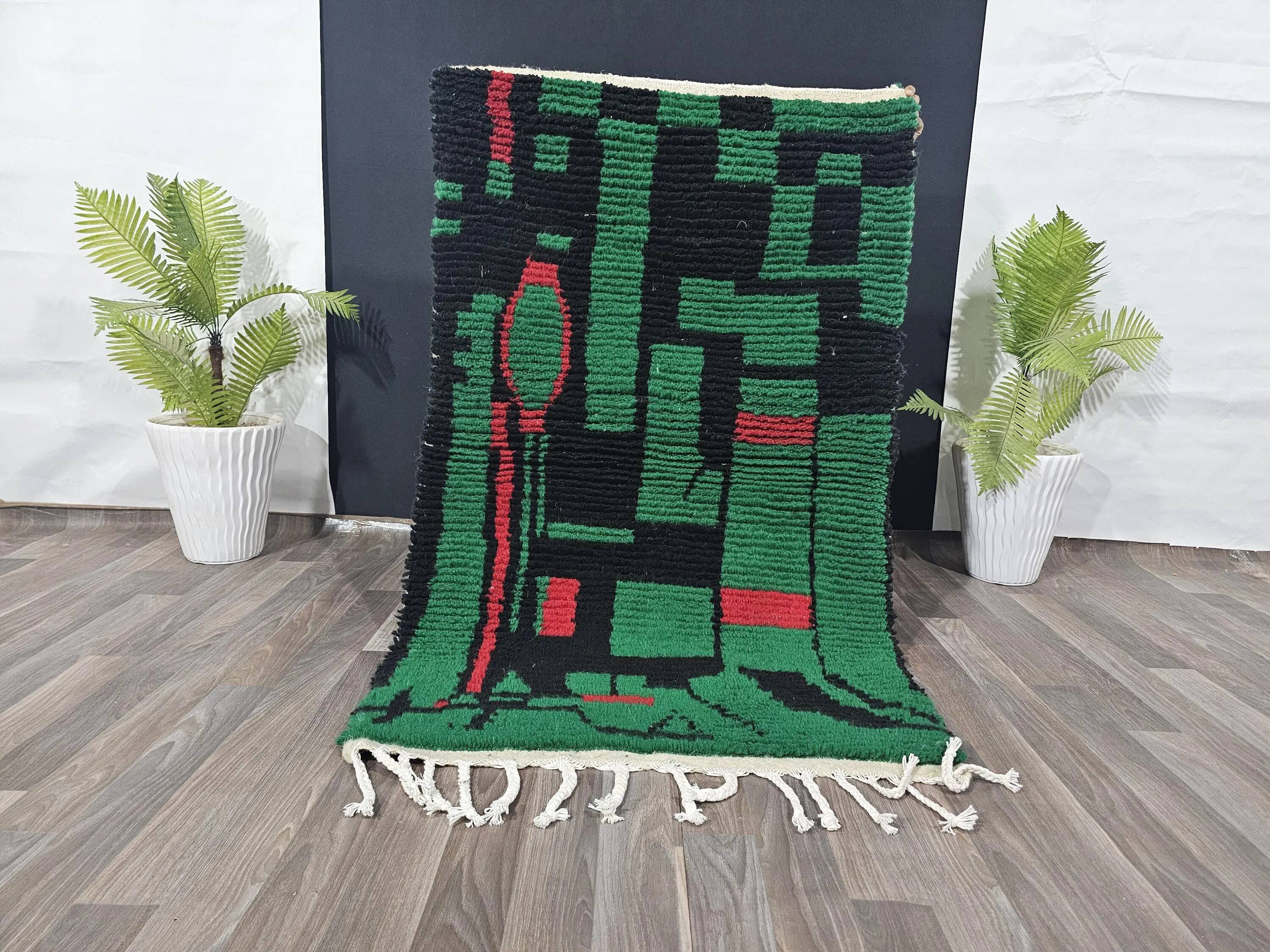 Moroccan rug in natural wool 3x2 m