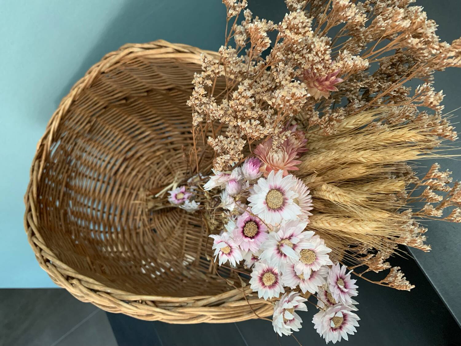 Panier en osier sans anse