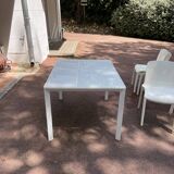 Set table and 4 chairs
