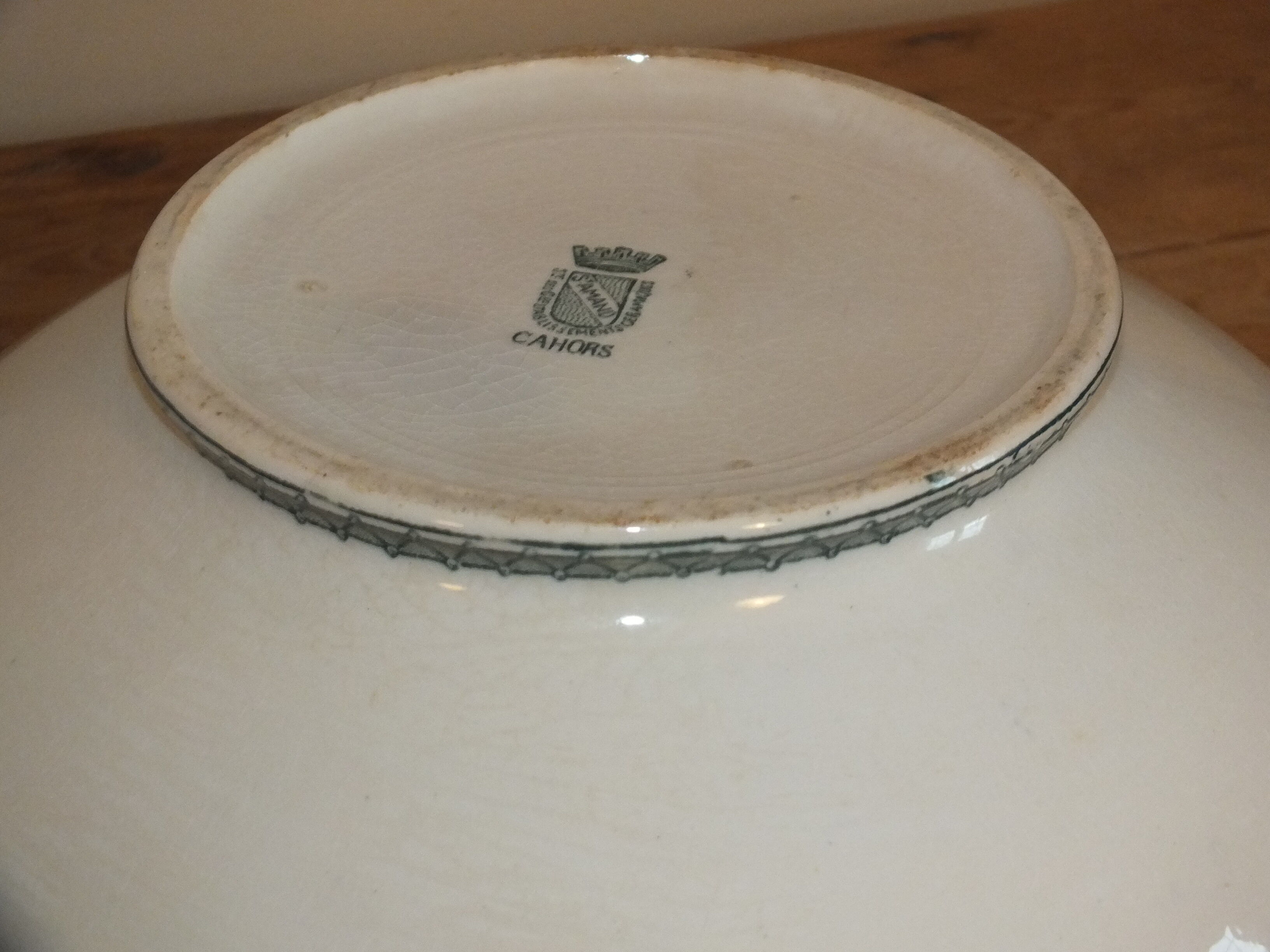 Large tureen Saint Amand model Cahors