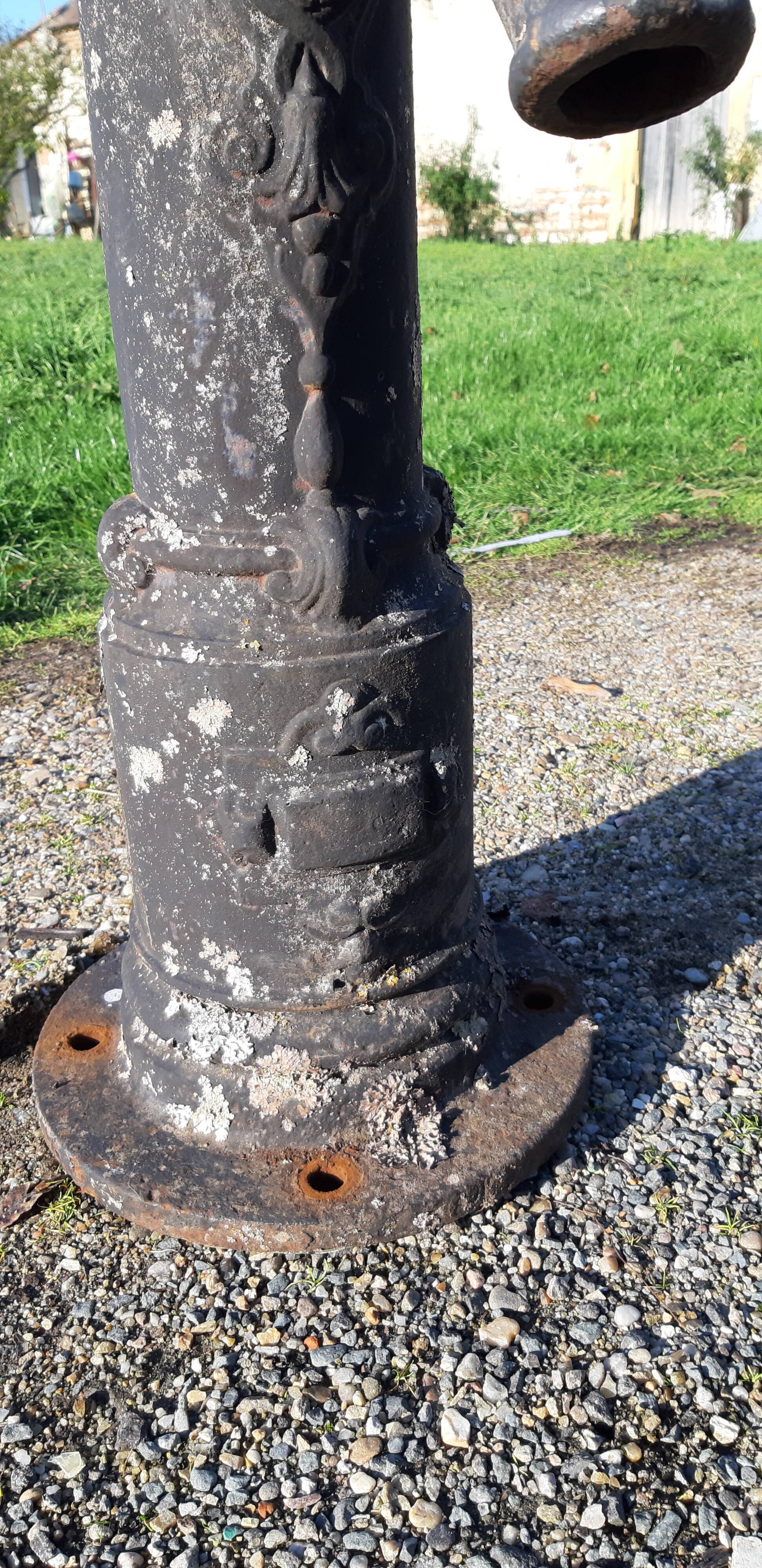 Well pump cast iron 19th