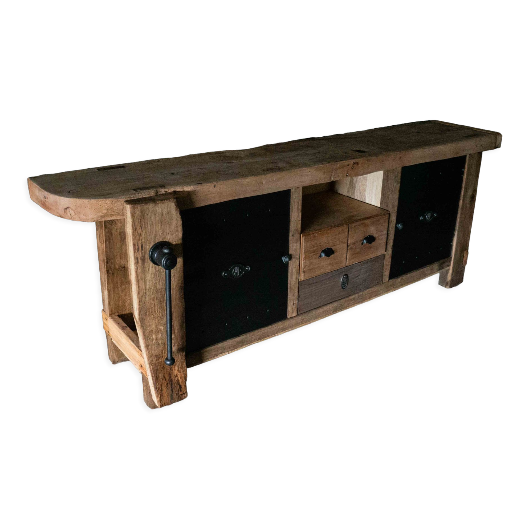 Vieil établi restauré