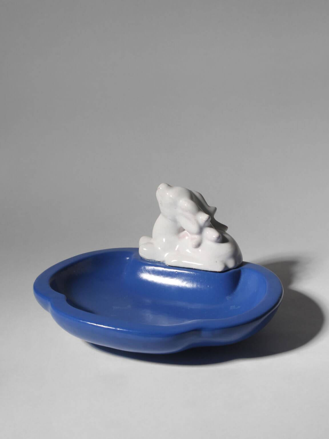 Gabriel Burmeister White Deer Art Deco Ceramic Bowl, 1930s