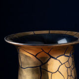 Vase en verre saint prex exquis en verre doré bleu avec une finition dorée