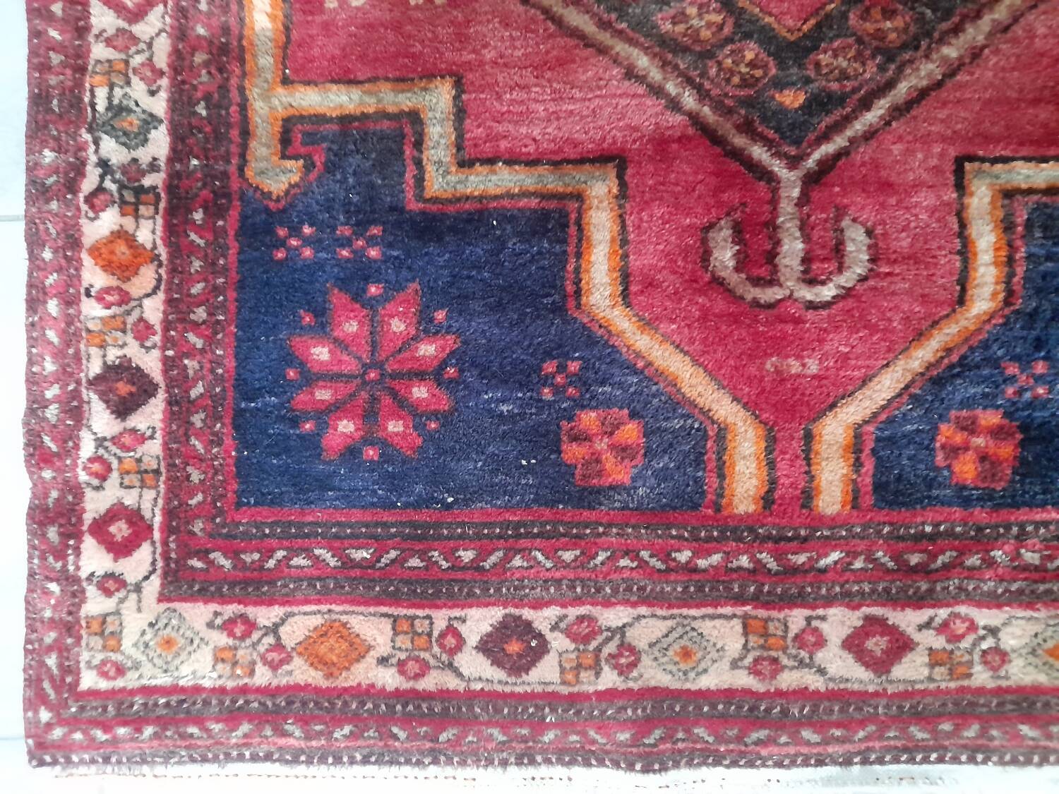 Large Gashgai carpet