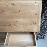 Commode anglaise, scriban en pin