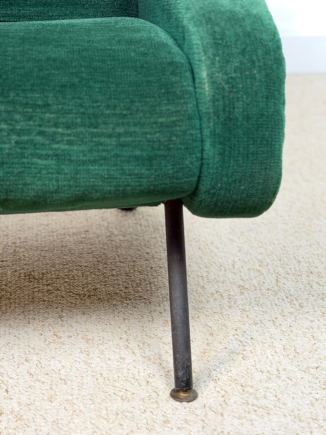 Vintage armchairs from the 60s/70s in the style of Pierre Guariche.