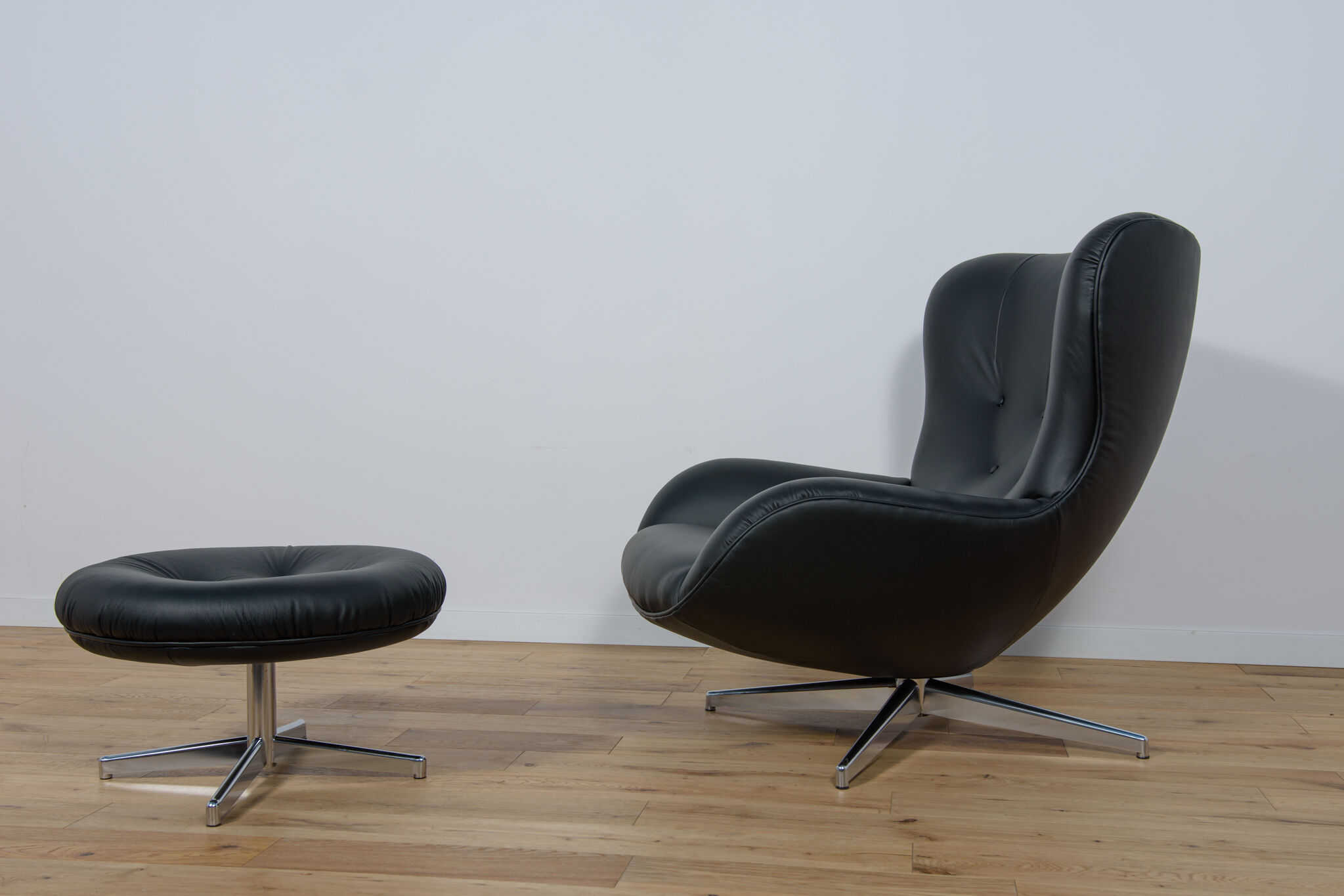 Armchair ML 214 with Ottoman by Illum Wikkelsø for Mikael Laursen 1960s