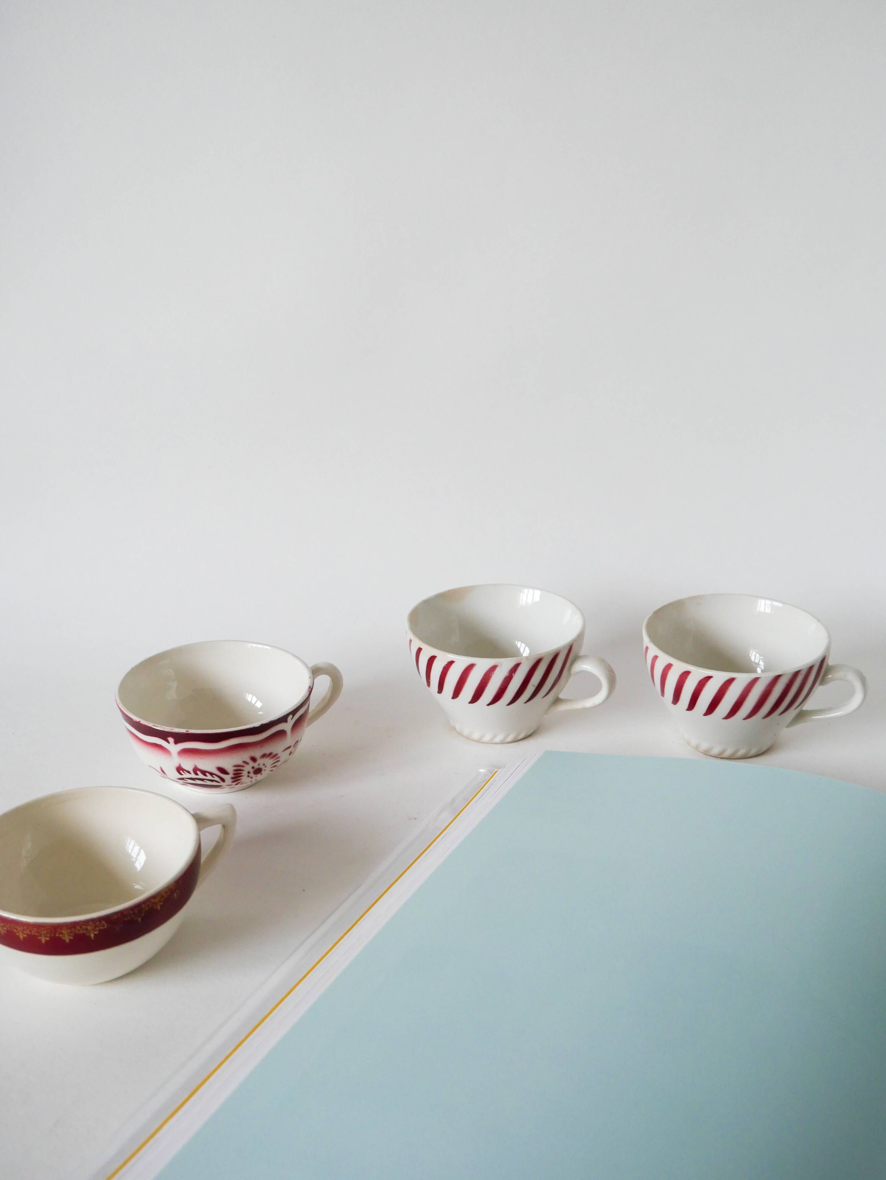 Set of 4 mismatched coffee cups digoin sarreguemines and badonviller pink 1930-191940