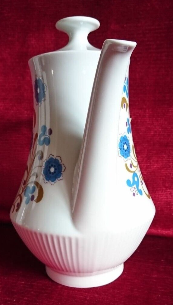 Cafetière en porcelaine de colditz germany décor fleurs vintage