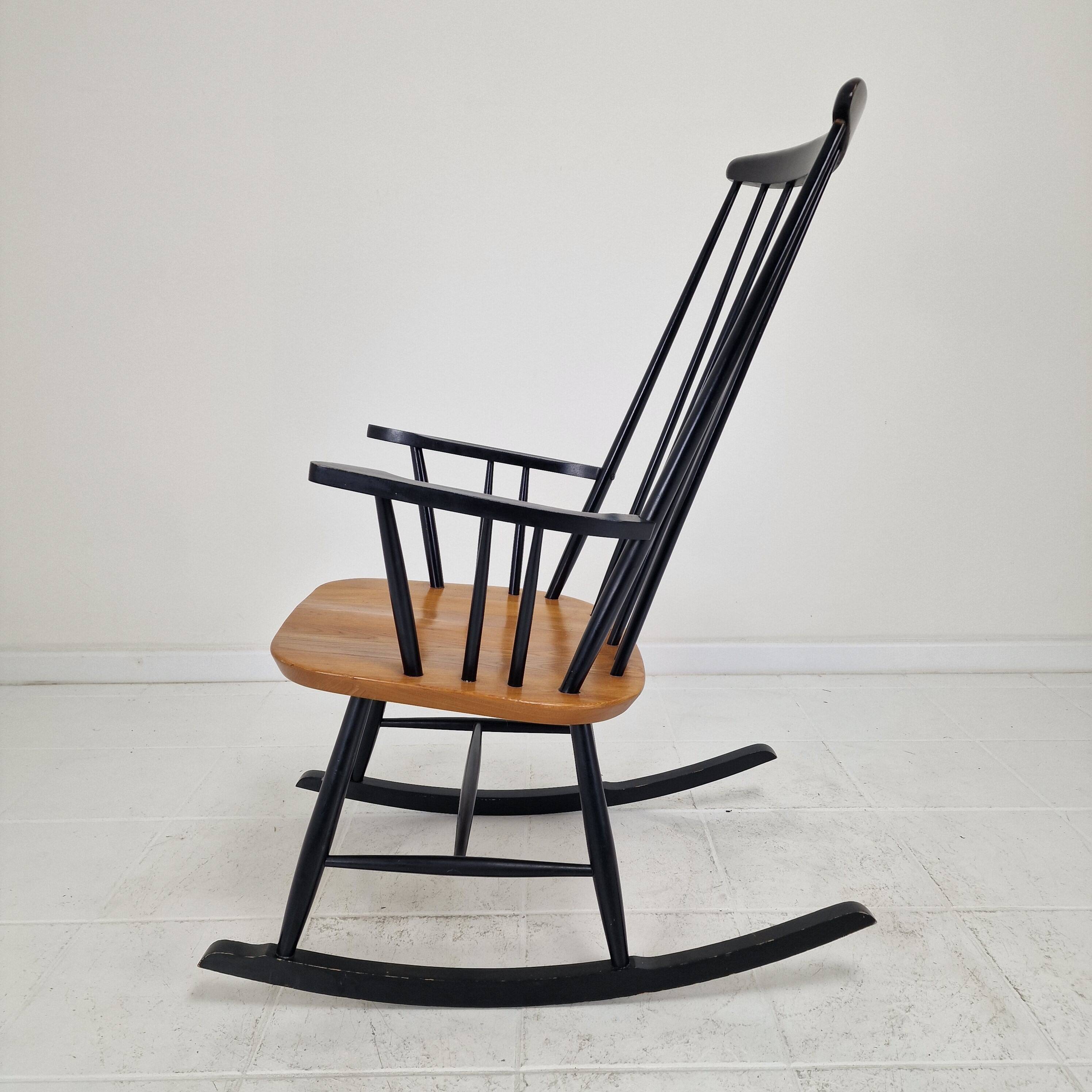 Rocking chair designed by Ilmari Tapiovaara for Asko, Finland, 1960's