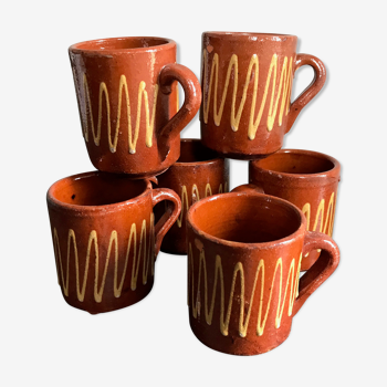 Lot of 6 glazed terracotta mugs