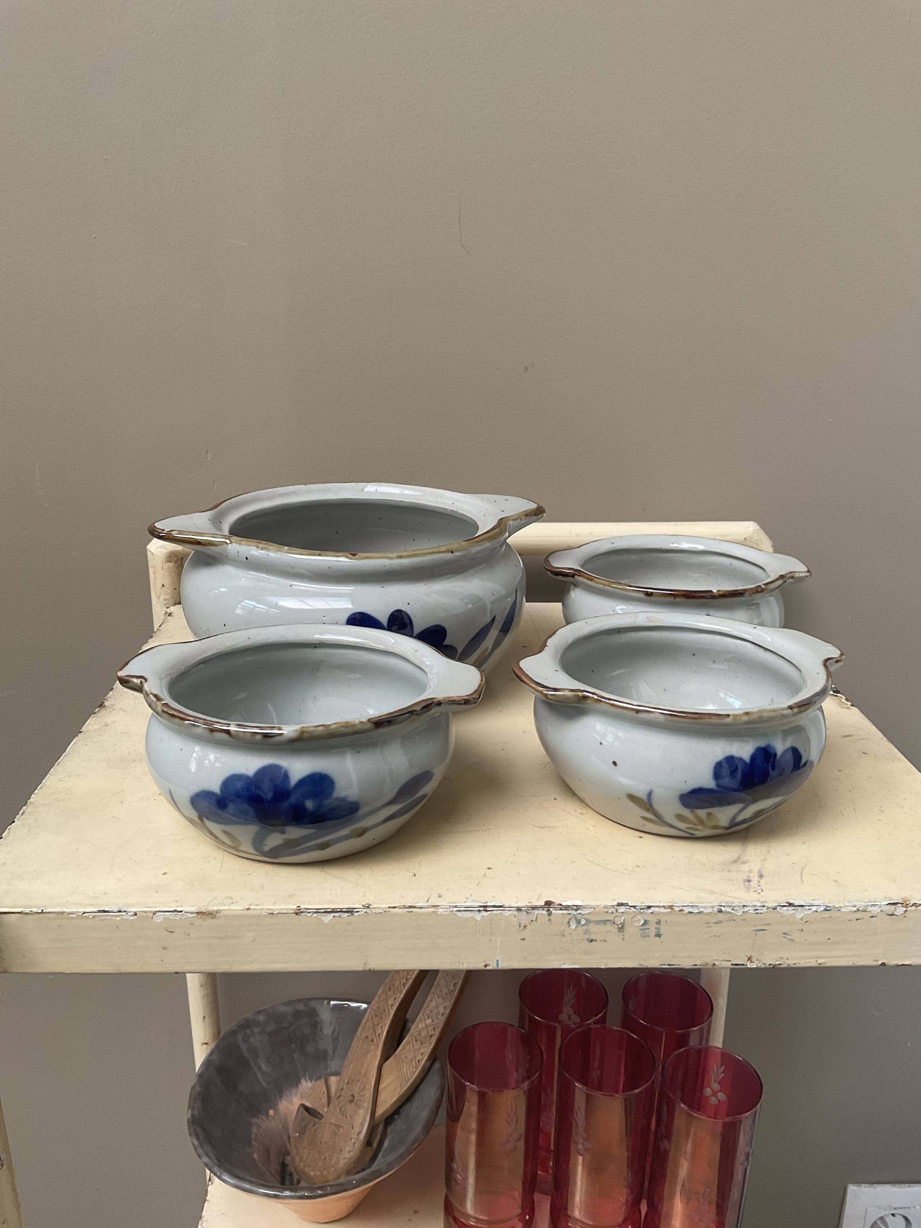 Lot de 3 bols et 1 pot vintage en céramique