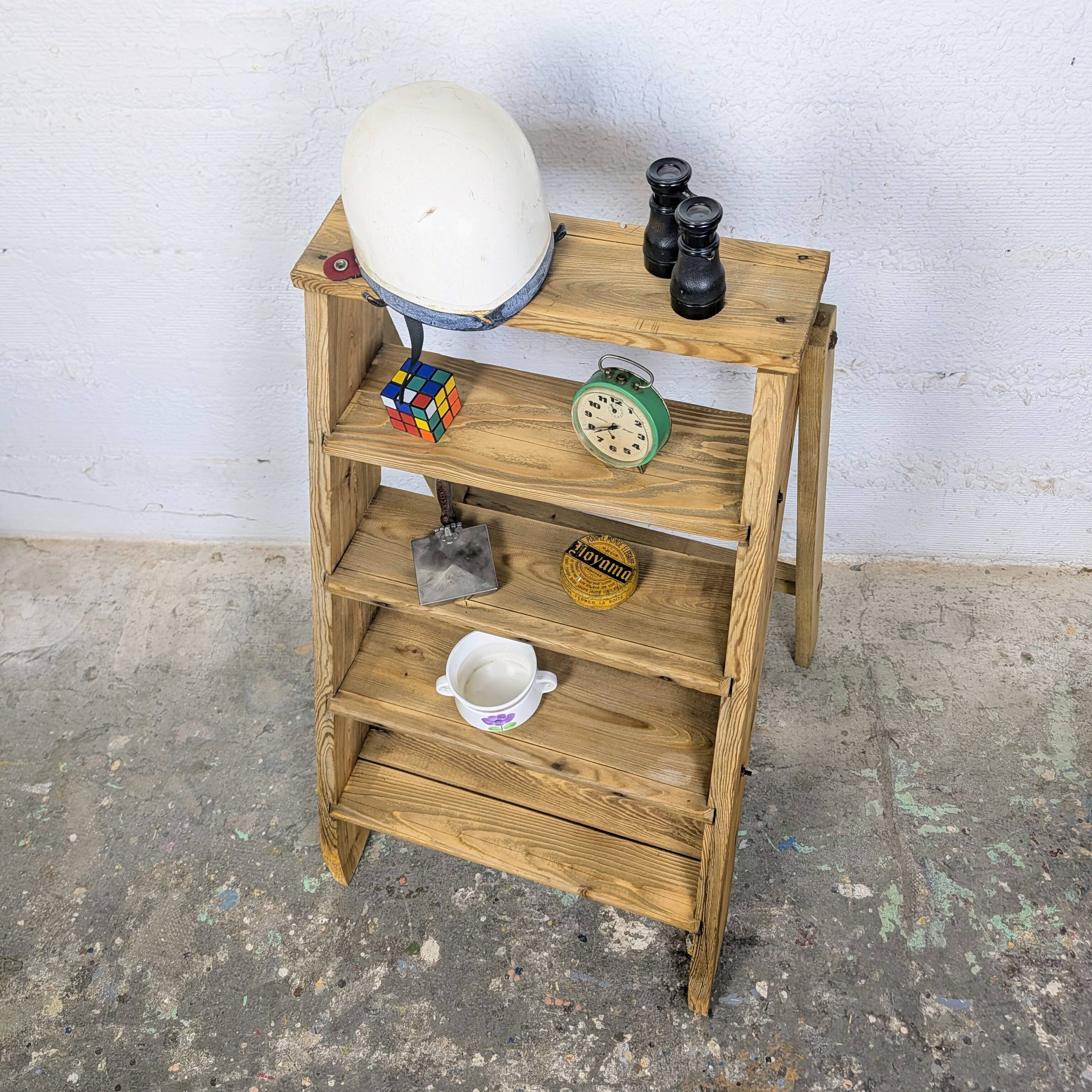 Escabeau vintage en bois massif