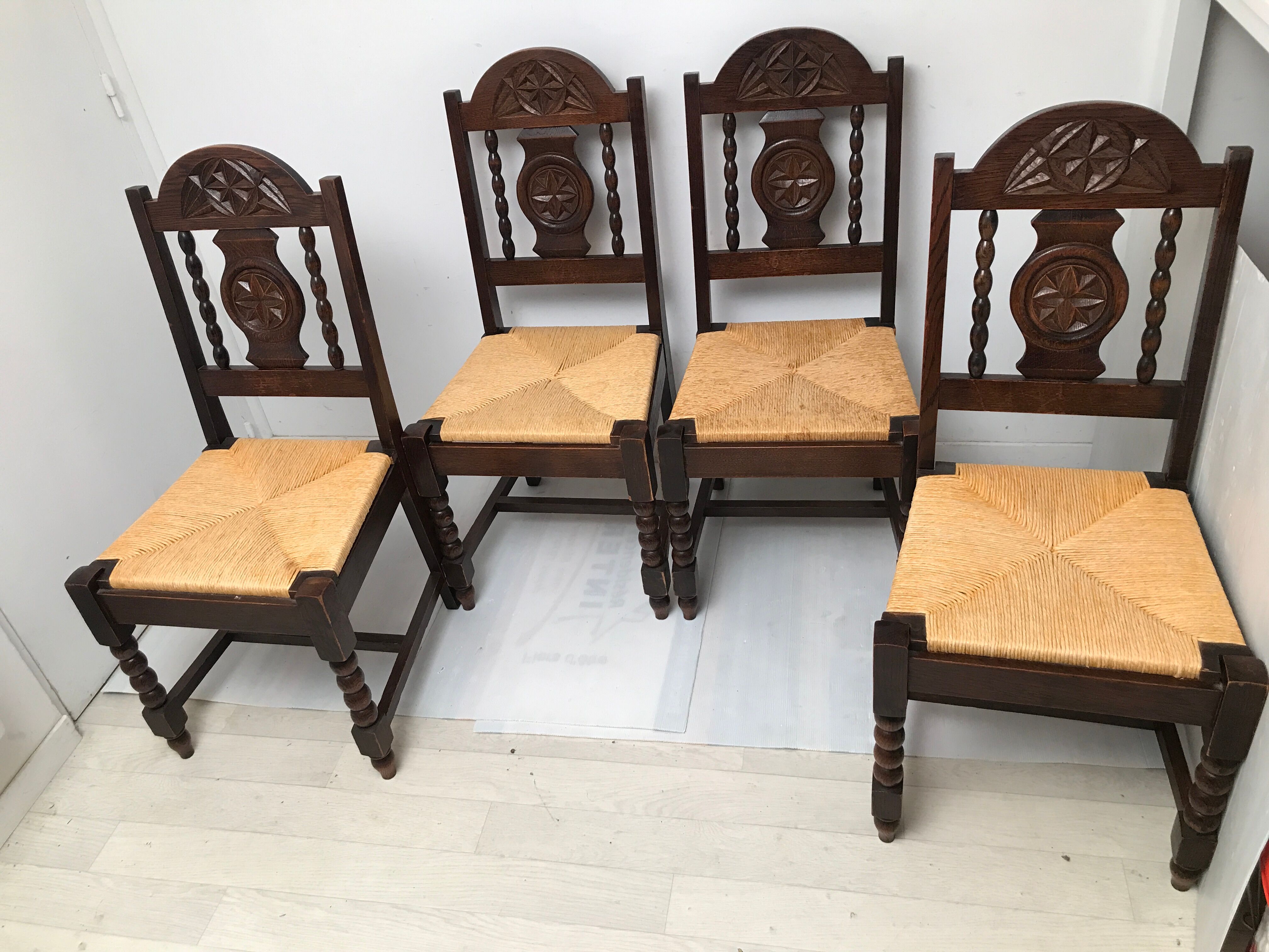 Set of 6 vintage straw and turned wood chairs