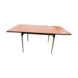 Table en formica avec deux rallonges amovibles et un tiroir