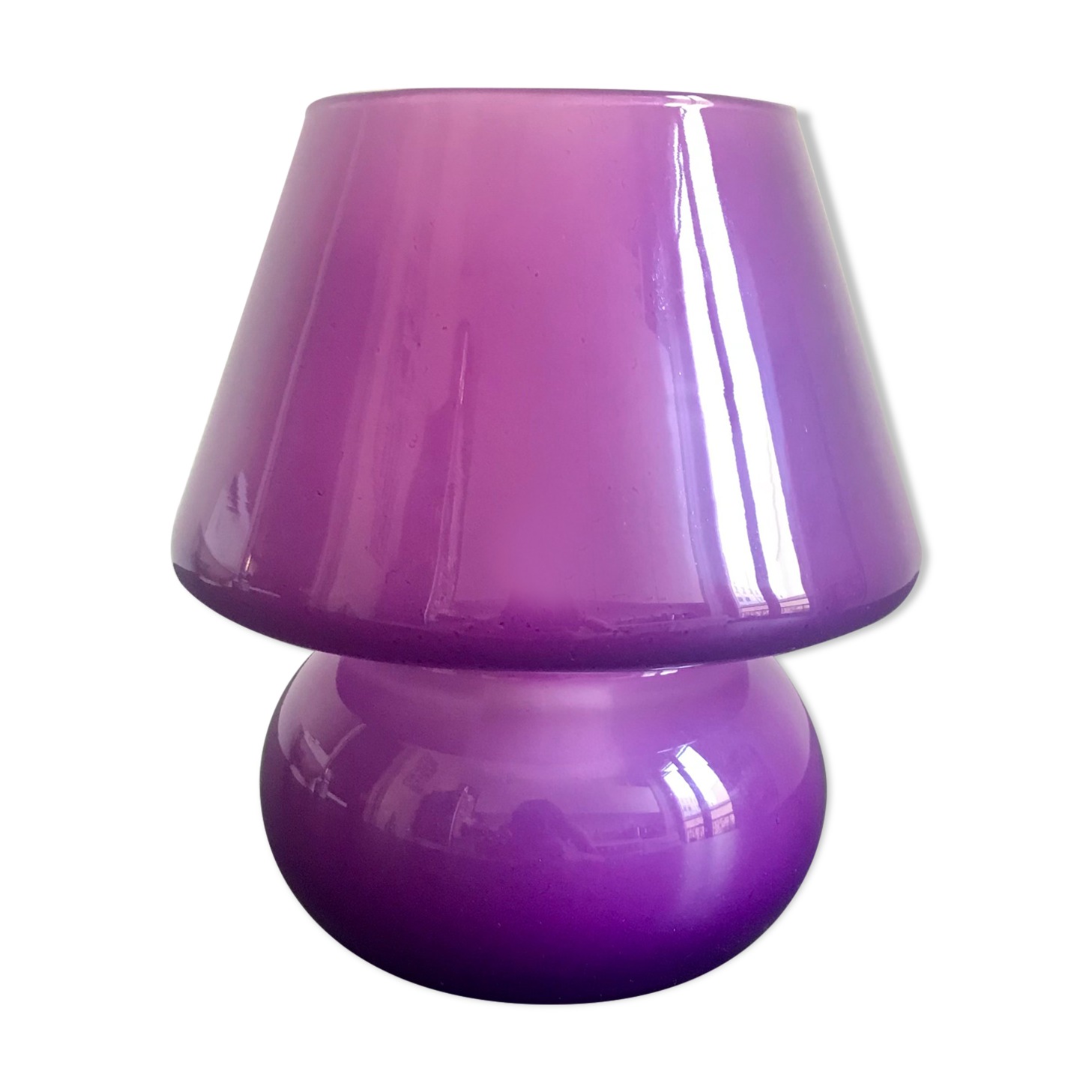 Glass mushroom lamp