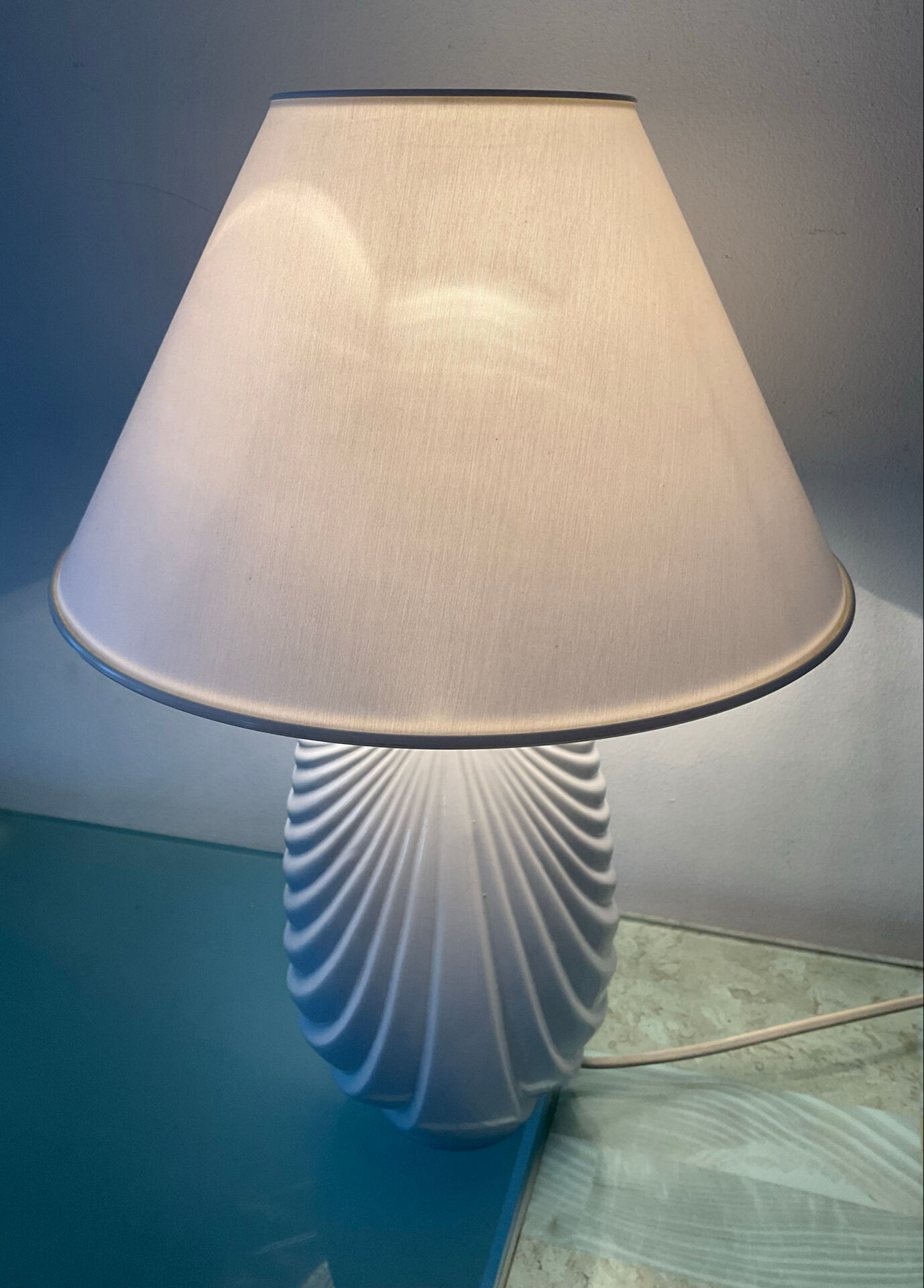 Lampe vintage années 70 en céramique émaillée 
