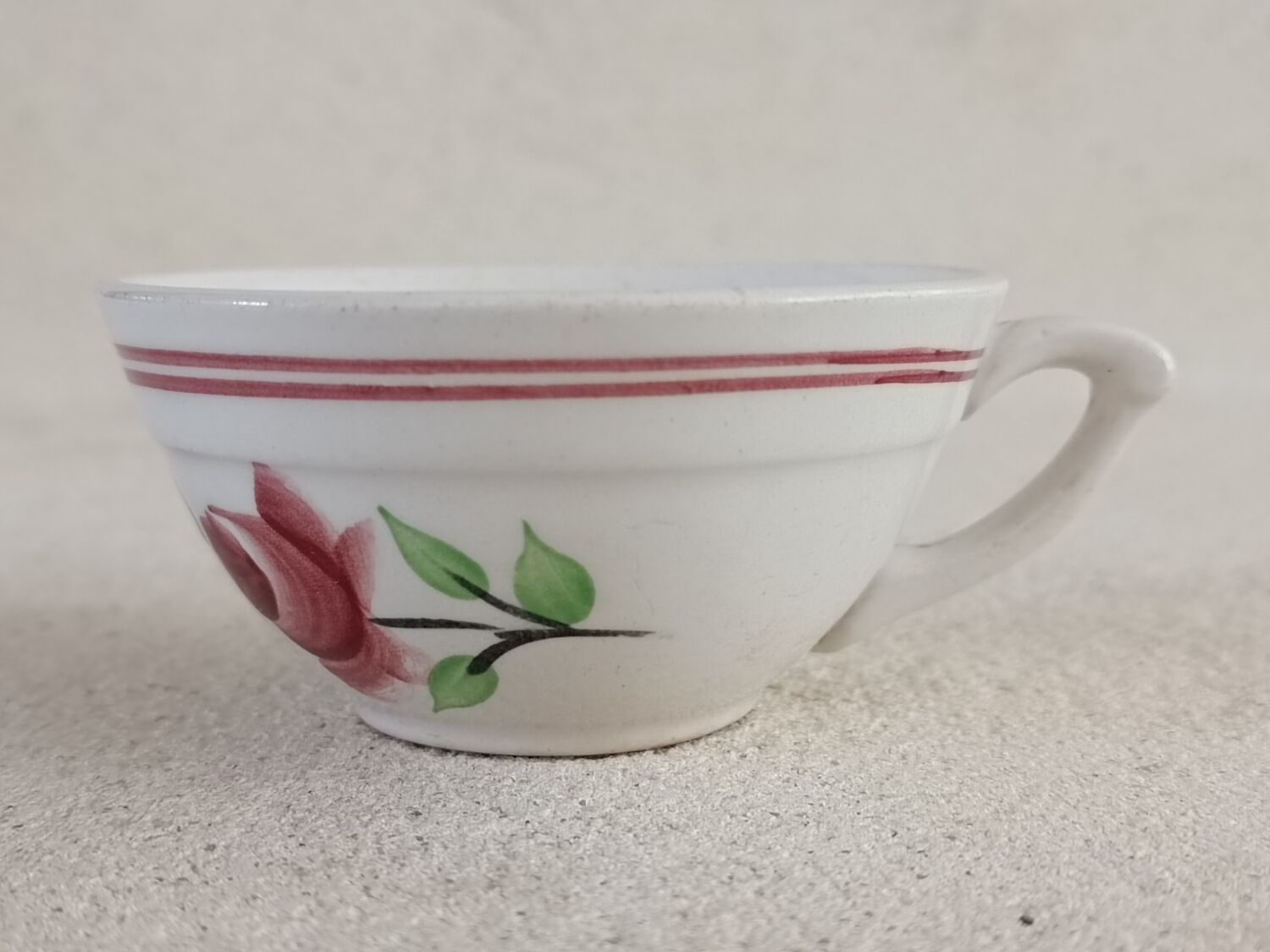 Iron earth coffee cup