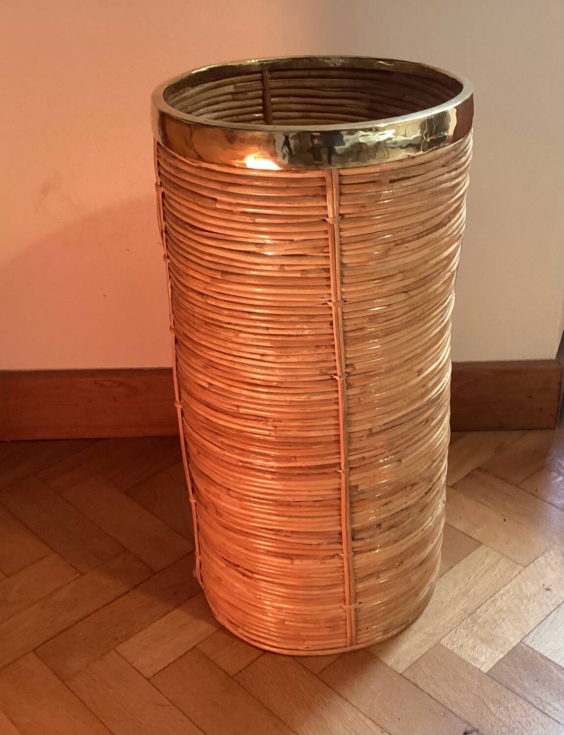 Umbrella stand and pot holder