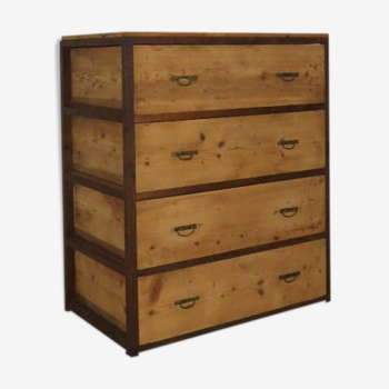 Rural chest of drawers