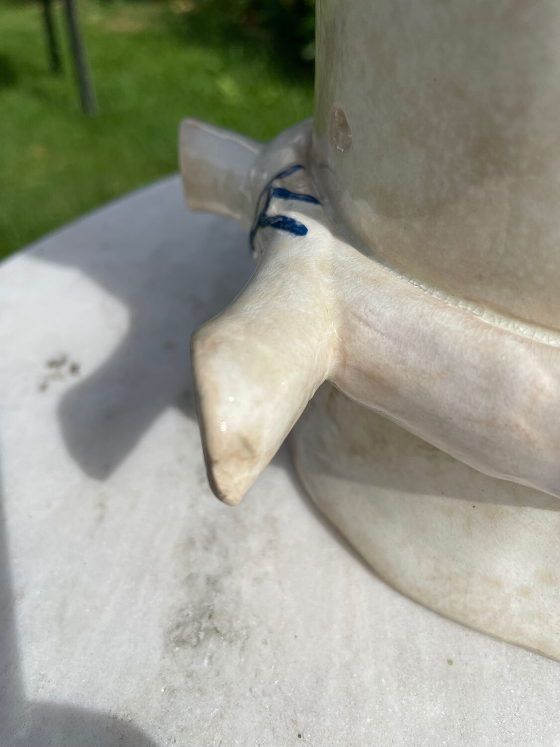 Slush asparagus serving dish.