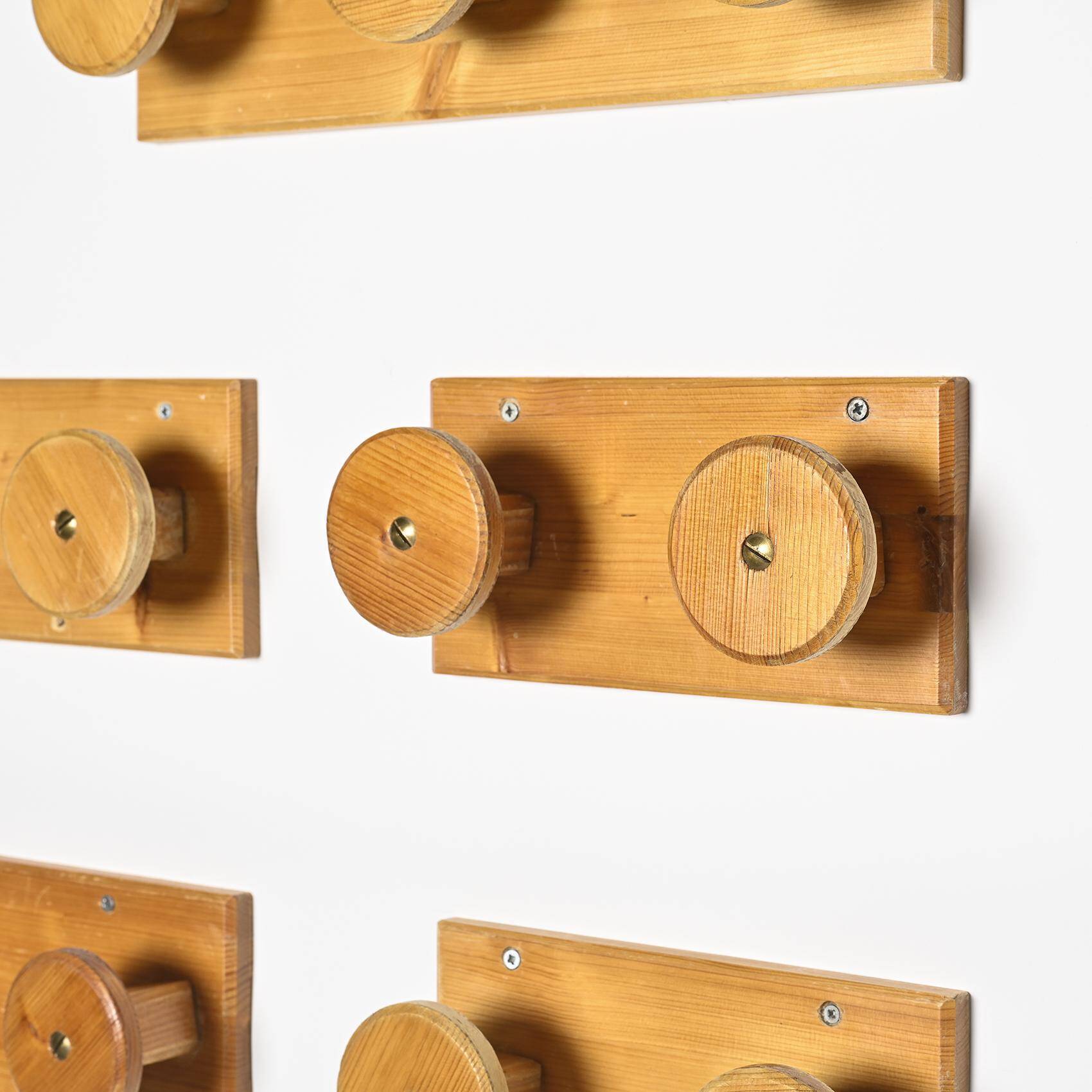 Set of solid pine wall hooks, France, circa 1970