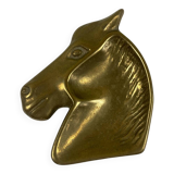 Horse pocket emptier