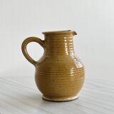 Pitcher in sandstone from the marsh.