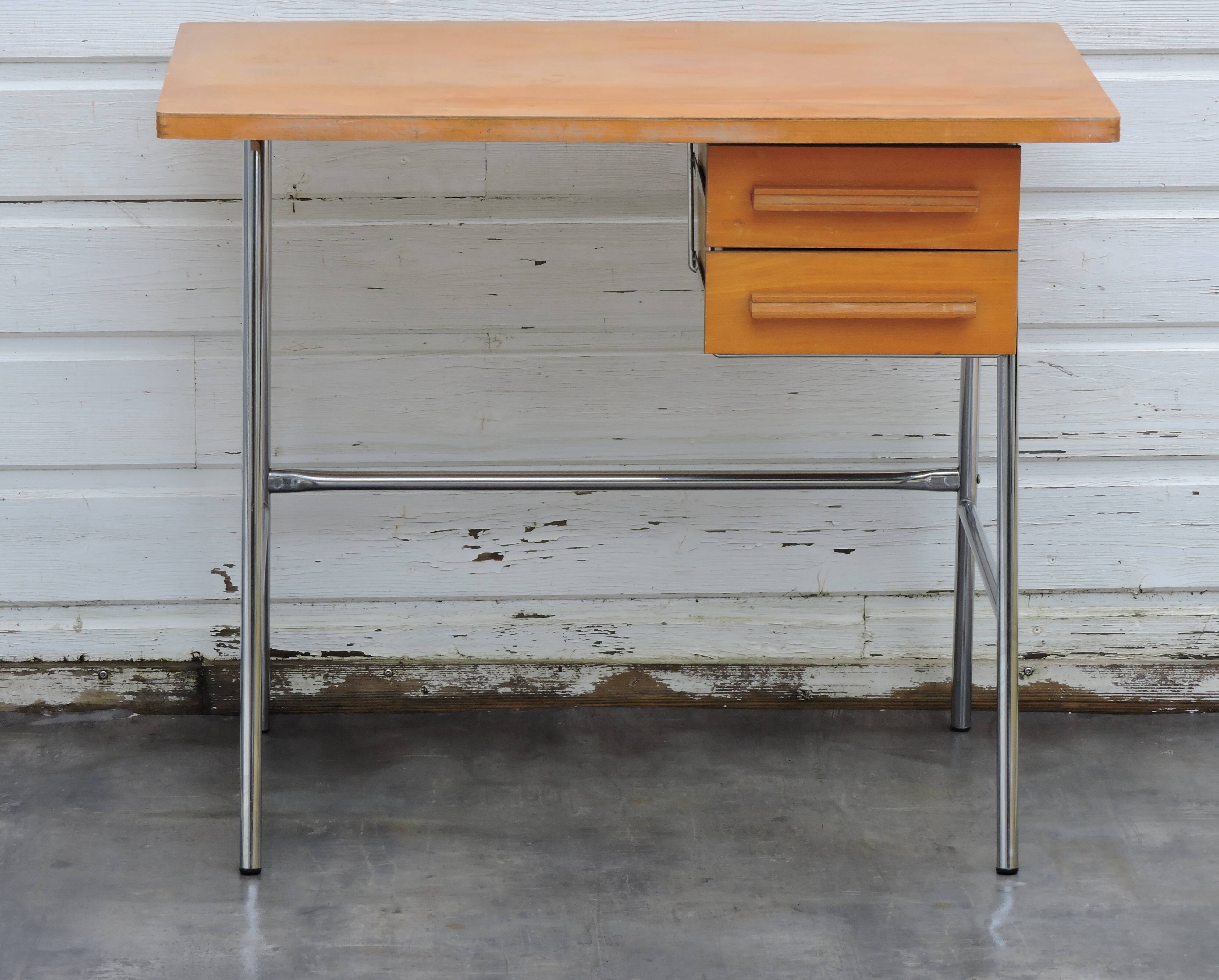 Bureau vintage en bois et tube chromé