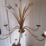 Gilded metal chandelier decorated with reeds and flowers