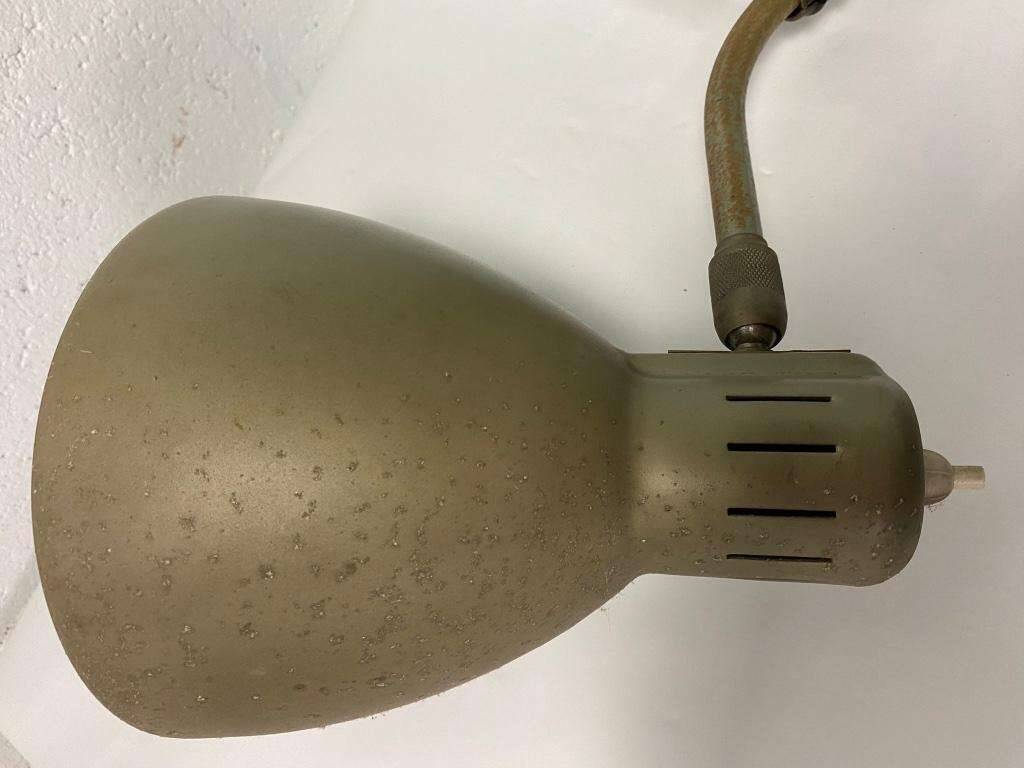 Vintage industrial scissor lamp / wall light / workshop lamp