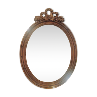 Mirror medallion