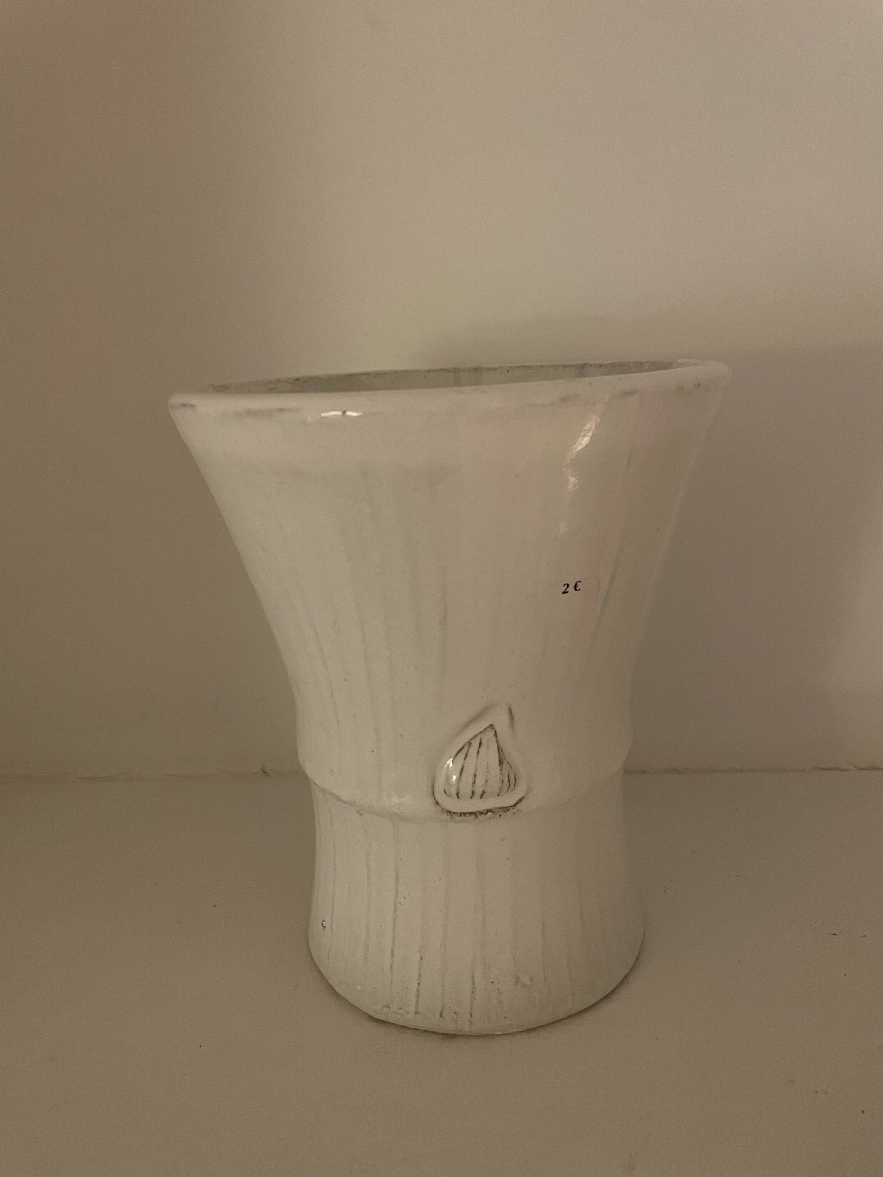 Set of 12 decorative items