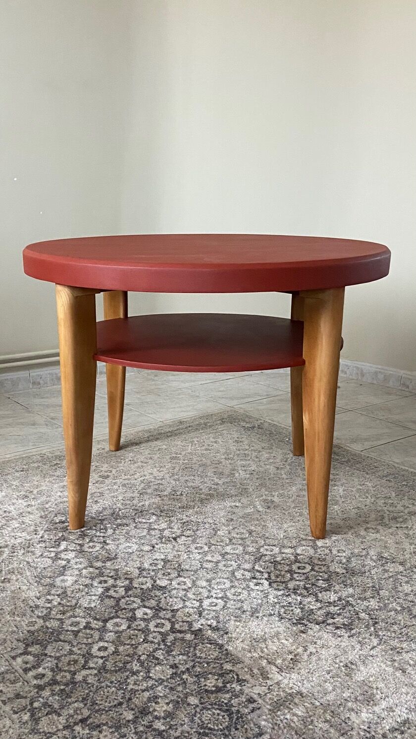 Terracotta table