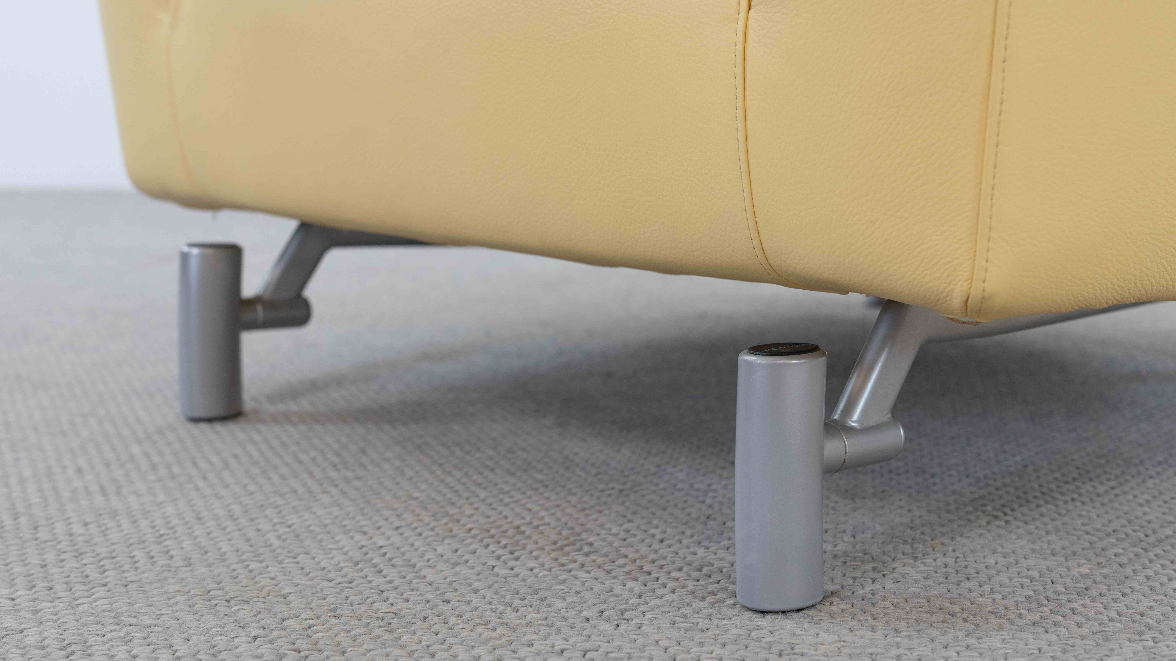 Chaise Drop par Gerard van den Berg pour Molteni & C.