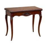 Gaming table