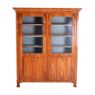 Biedermeier Display Cabinet made in 1830s Germany. Fully Restored Walnut.