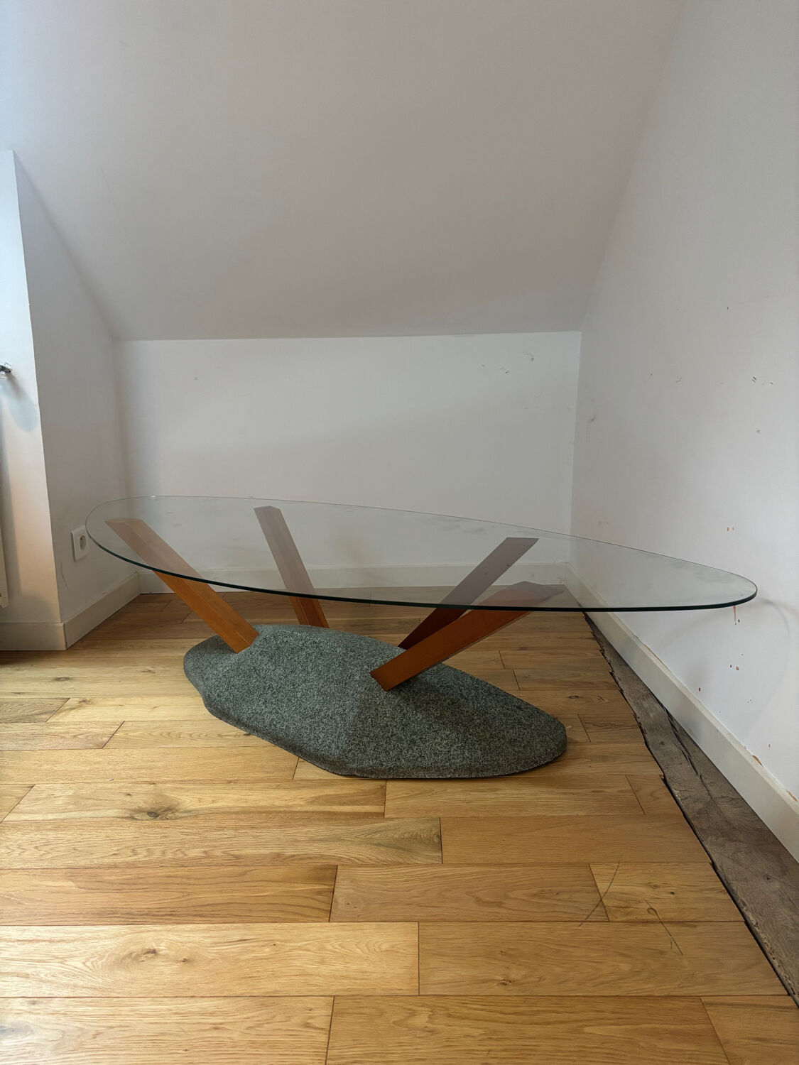 Coffee table by Paolo Deganello, model Artifici from 1985.