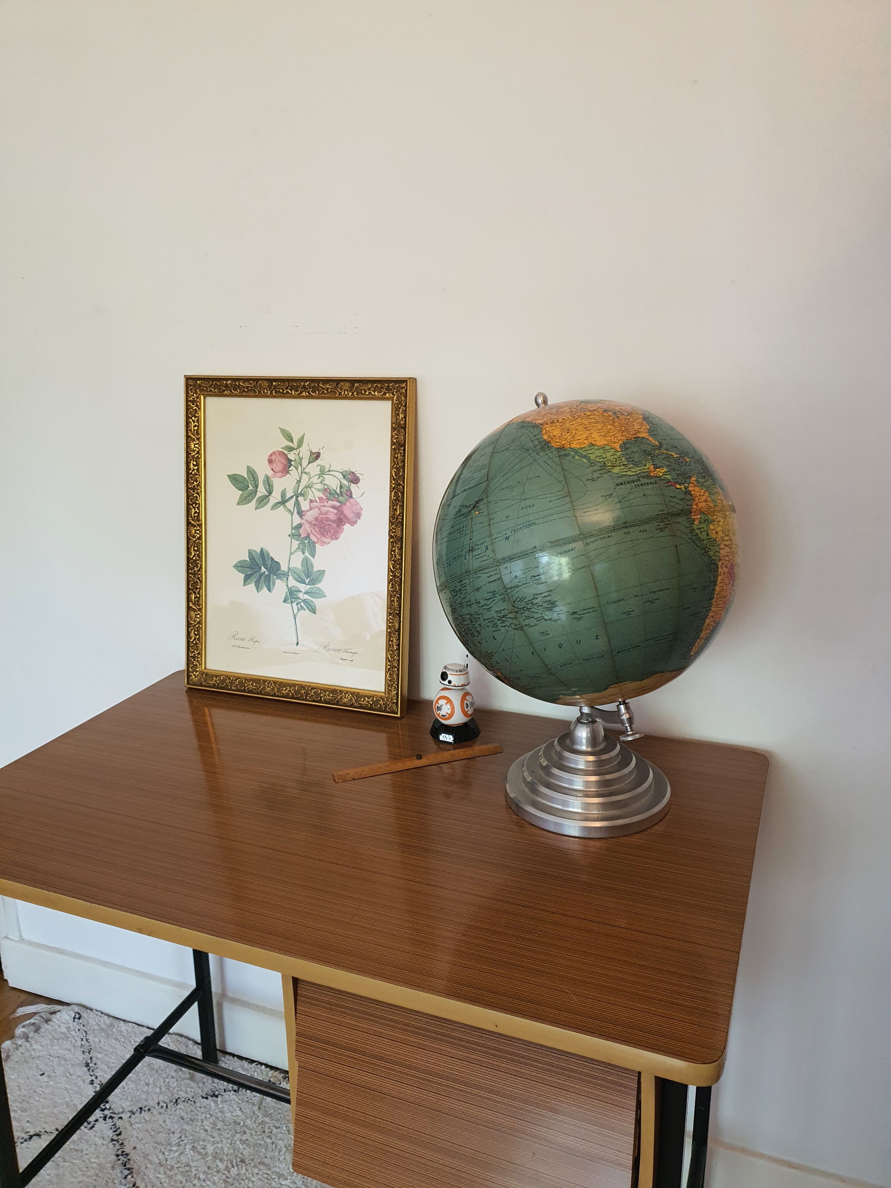 Old world map Girard and Barrere