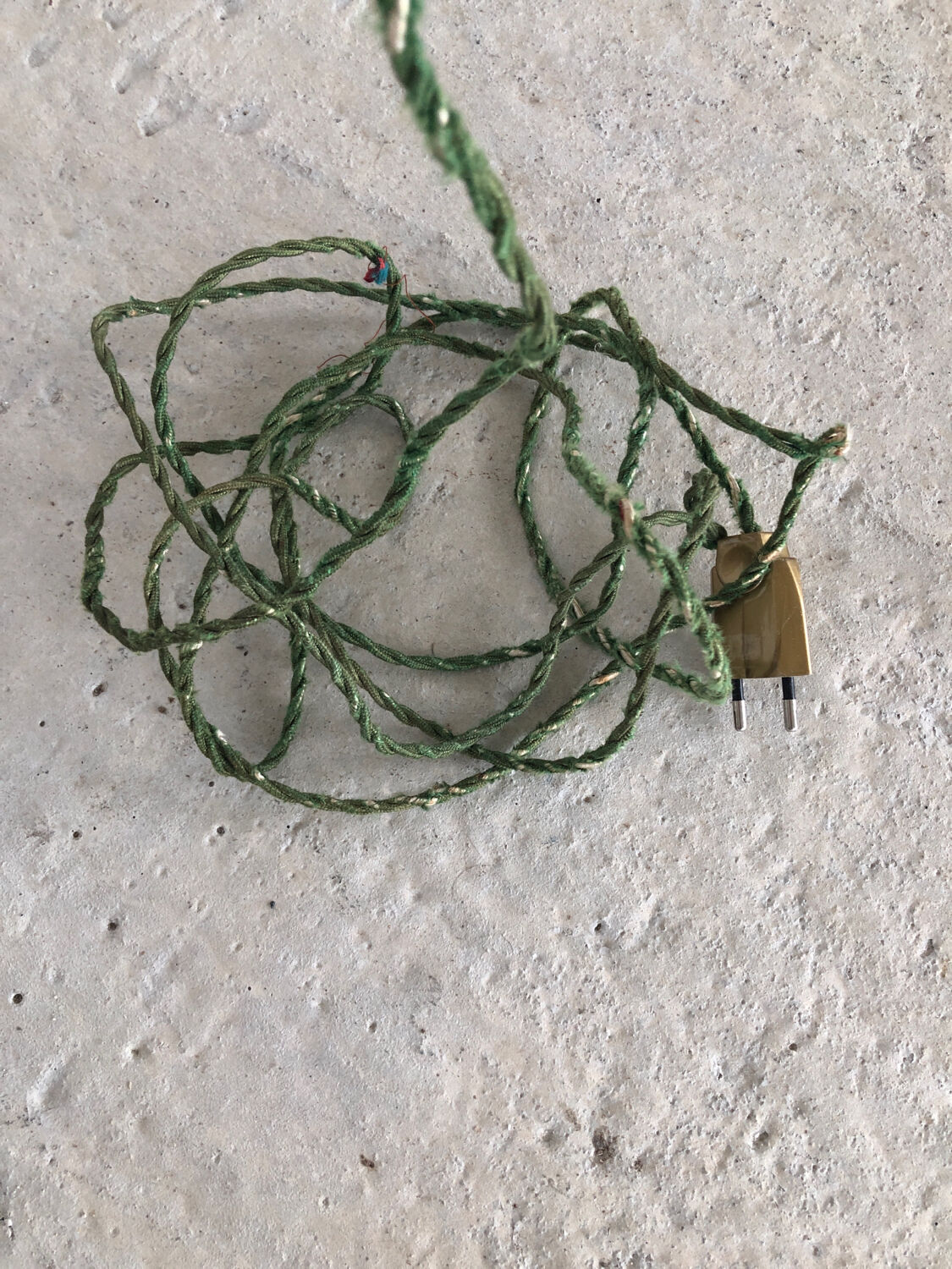 Lampadaire en fer forgé vert et doré vintage année 50